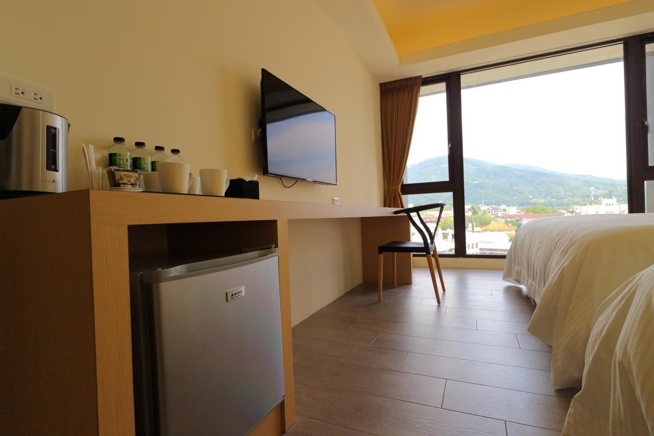 Ket Hotel Юли Екстериор снимка
