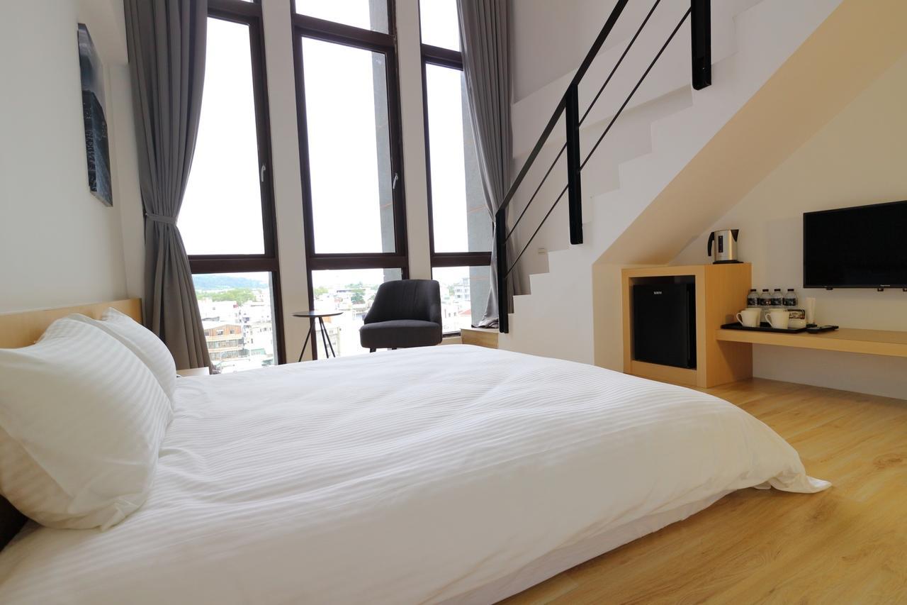 Ket Hotel Юли Екстериор снимка
