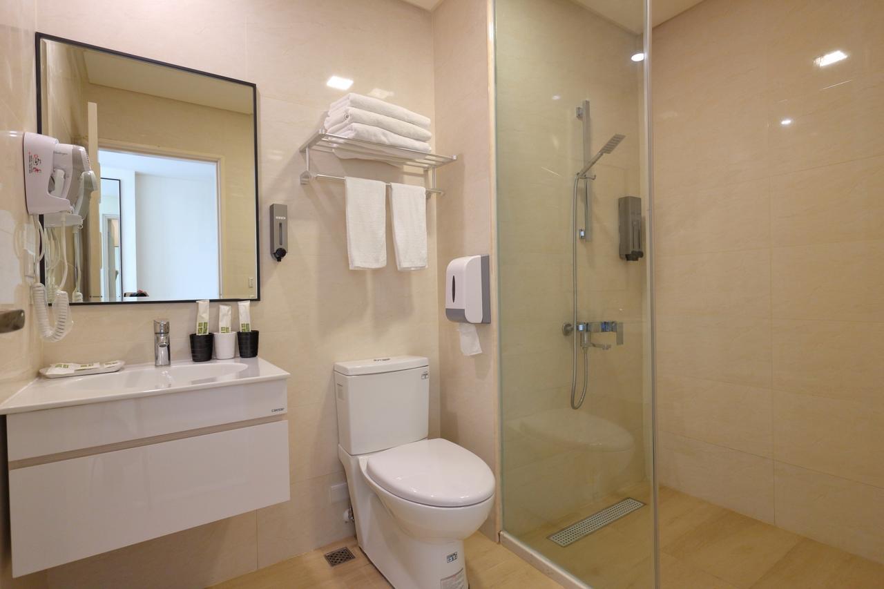 Ket Hotel Юли Екстериор снимка