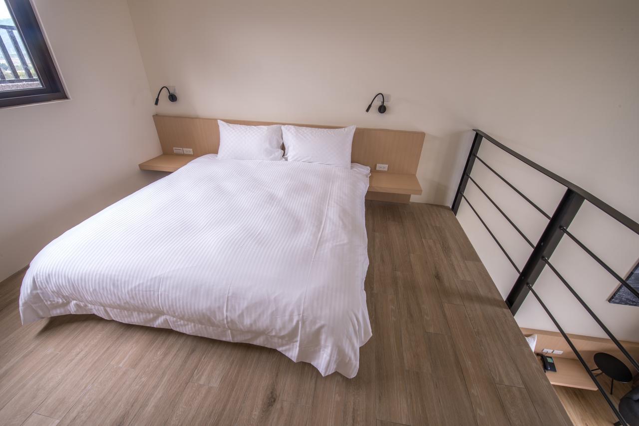 Ket Hotel Юли Екстериор снимка